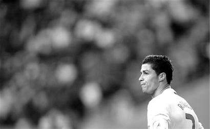 或将解散，记者：有中超球队欠薪严重，可能将无法获得准入资格，梅州客家或成大赢家（欠薪风波或致中超队无缘准入甚至解散，梅州客家有望成最大赢家）