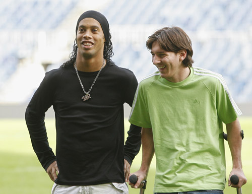 世界杯E组抽签出炉：德国、厄瓜多尔、科特迪瓦、库拉索（世界杯E组分组揭晓：德国与厄瓜多尔、科特迪瓦、库拉索同组）