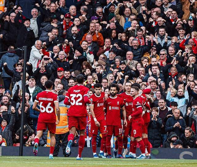 安德烈·莫拉坚称塞梅尼奥“致力于”伯恩茅斯为曼联做准备（安德烈·莫拉强调塞梅尼奥全情投入，伯恩茅斯正备战曼联）