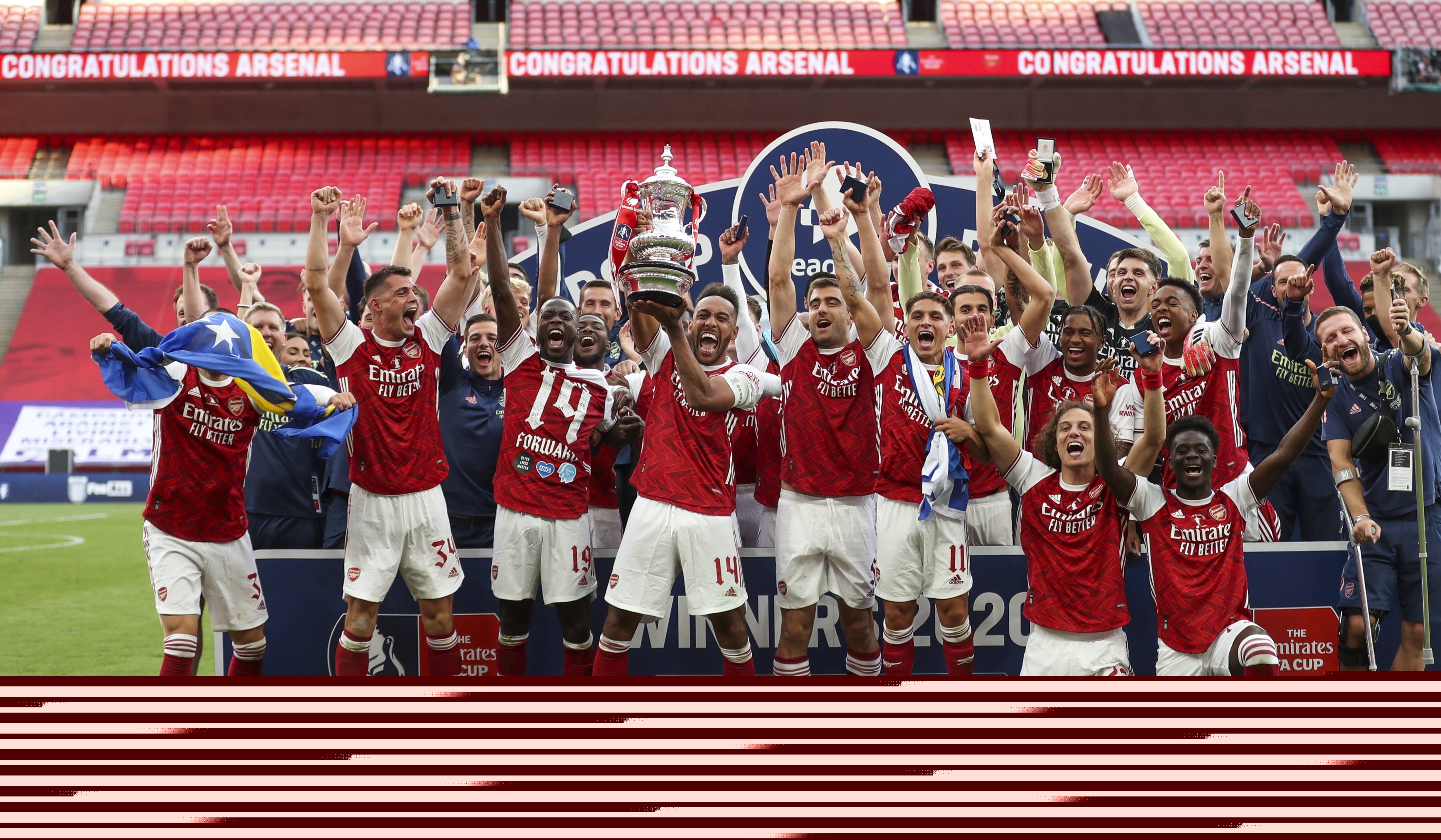 米兰老照片展示埃瓦尼风采（米兰旧影再现埃瓦尼风华）