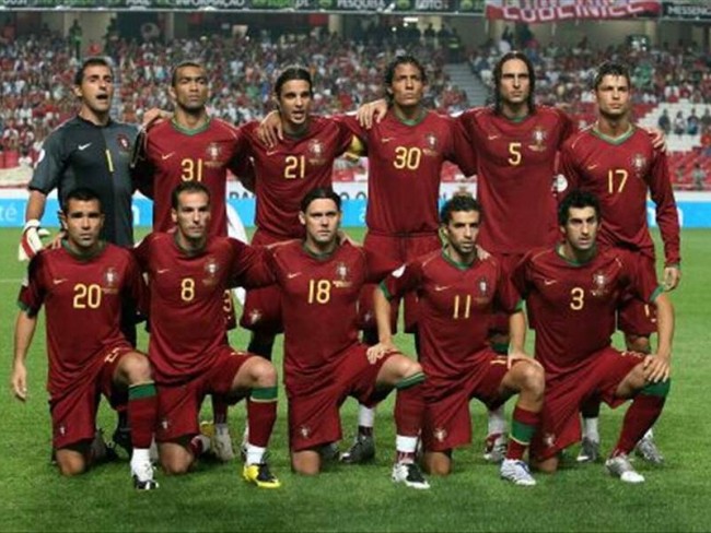 拜仁豪门底蕴再度展现（拜仁再显豪门风范）