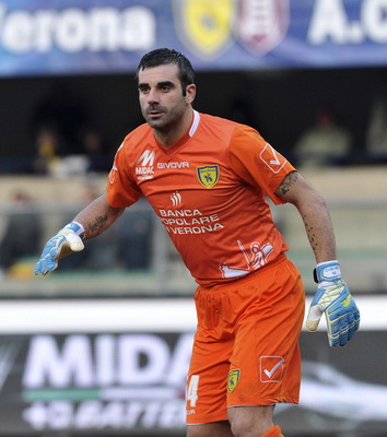 卡尼萨雷斯：库尔图瓦是我心中最佳门将，是我见过的最强门将（卡尼萨雷斯称库尔图瓦为心中最佳：我见过的最强门将）