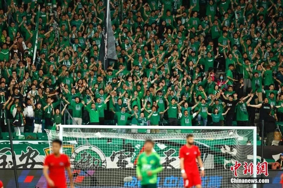 尤文连续18个赛季通过意大利杯1／8决赛，为现存唯一球队（尤文连续18季闯过意大利杯1／8决赛，系目前唯一做到的球队）